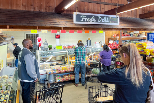 Green Farms Country Market is a popular grocery store known for its produce and deli.
