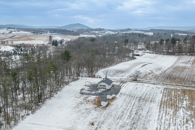 Woodside School is a rural Amish school in Spring mills.