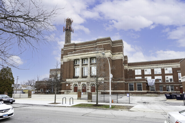 Bateman Elementary School serves over 2,403 students in the local community.