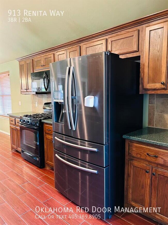 913 Renita Way, Moore, OK 73160 - photo 5