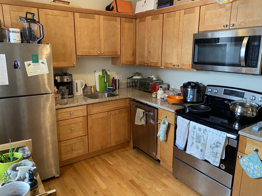 27 Saint Lukes Rd, Allston, MA 02134 - photo 1