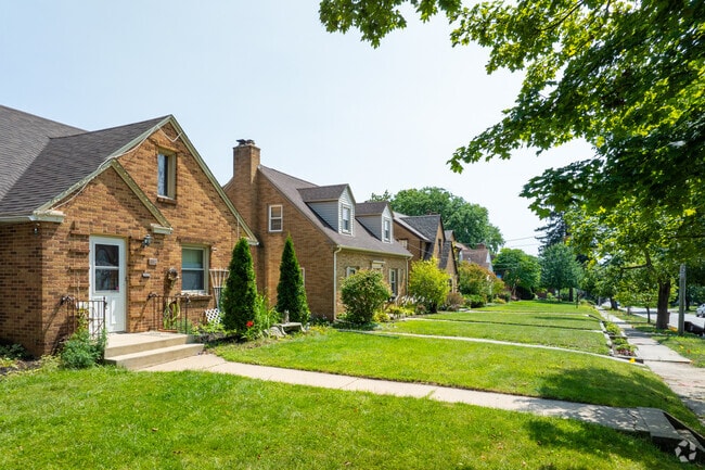 Homes in Highland Area are often historic, dating back to the 1920s.