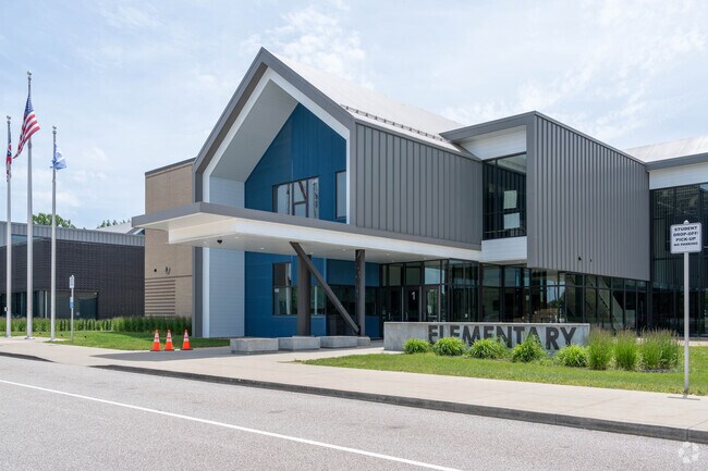 Tallmadge Elementary students enjoy learning at the new modern Tallmadge Elementary School.