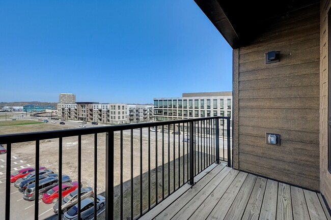 Patio View Facing The Thomas
