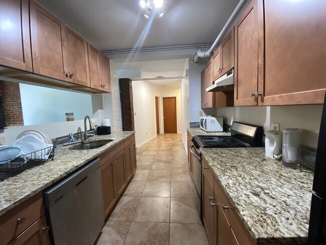 2 Colliston Rd unit B, Brighton, MA 02135 - photo 7