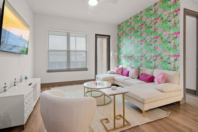 8890 Founders Square Dr unit ID1290664P, Naples, FL 34120 - photo 3