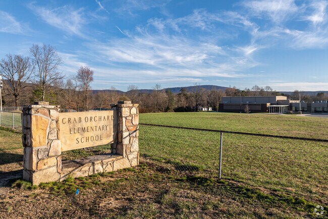 Crab Orchard Elementary School received a B- from Niche.