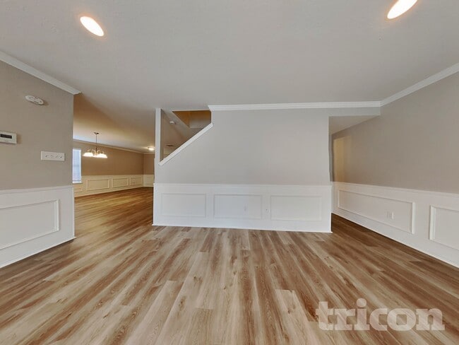 10710 Terrace Crest, San Antonio, TX 78223 - photo 5