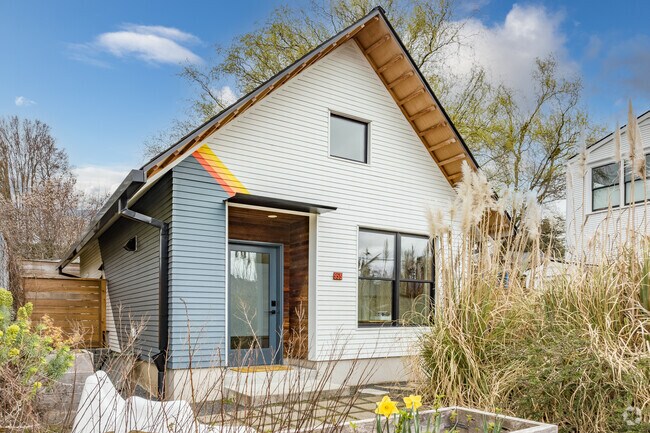 Tiny Home ADU in the King Neighborhood