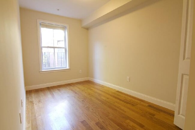 106 Hammond St unit 3, Roxbury Crossing, MA 02120 - photo 3