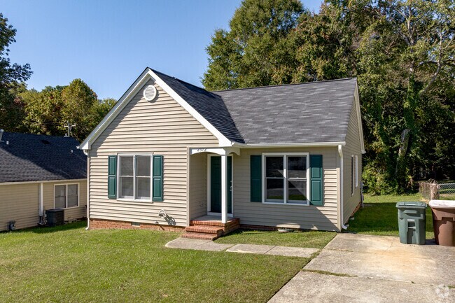 Many homes in Hunter Hills are small but well-maintained.