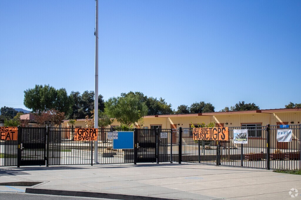 Welcome to the Gilroy Prep School in Gilroy.