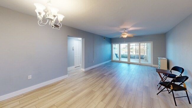 4012 SE 19th Ave unit 103, Cape Coral, FL 33904 - photo 3