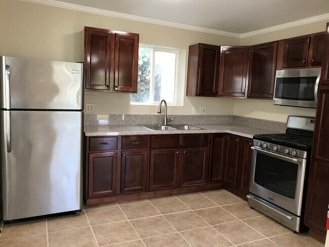 367 Howell Rd unit 2, Oxnard, CA 93033 - photo 4