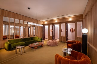 1700 N Front St, Philadelphia, PA 19122