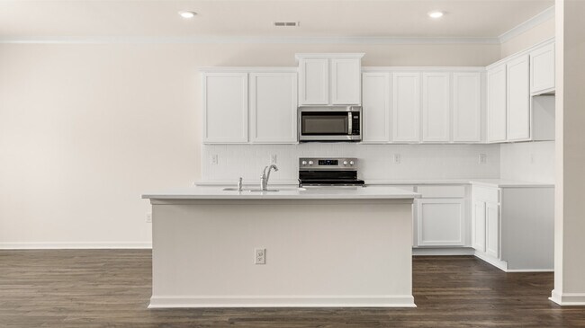 2791 Honey Locust Ct, Loganville, GA 30052 - photo 5