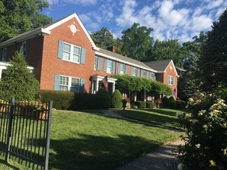 3869 Beech St, Cincinnati, OH 45227