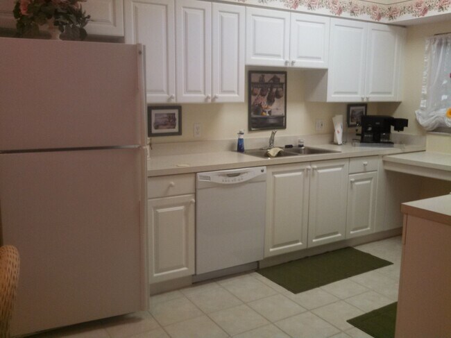 4220 Central Sarasota Pkwy unit 1216, Sarasota, FL 34238 - photo 7