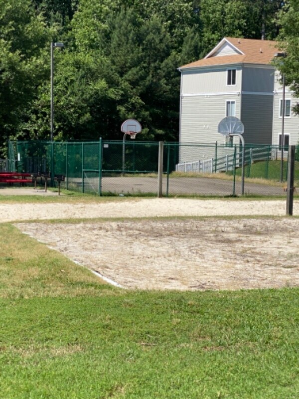 1431 Collegiate Cir unit 304, Raleigh, NC 27606 - photo 6