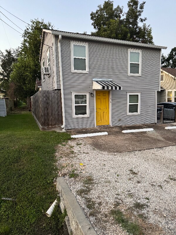 4601 Hain St unit A, Houston, TX 77009 - photo 1