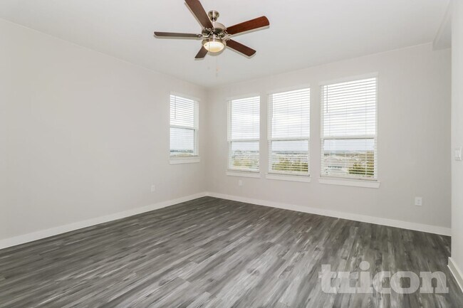 620 Raglands Rd, Leander, TX 78641 - photo 7