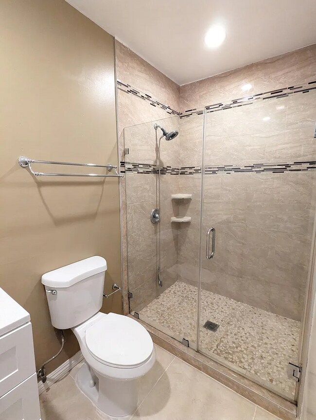 12640 Bessemer St unit 1, North Hollywood, CA 91606 - photo 4