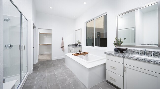 10324 Shorecliff St, Stockton, CA 95219 - photo 6