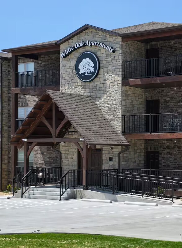 1315 Airport Rd Unit 12-BNB, Ava, MO 65608