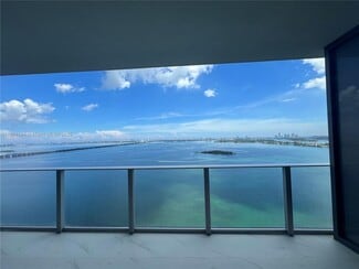 700 NE 24th St, Miami, FL 33137