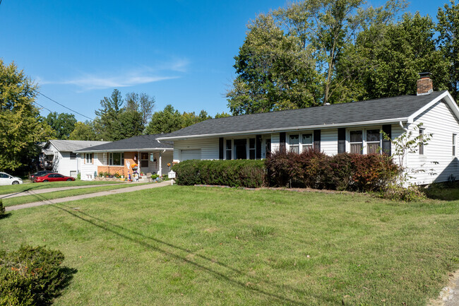Ranch-dwellings are another popular architectural design in West Ash.