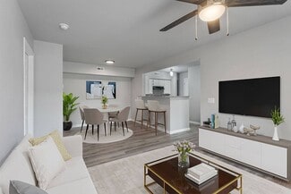 5101 SW Villa St, Bentonville, AR 72712