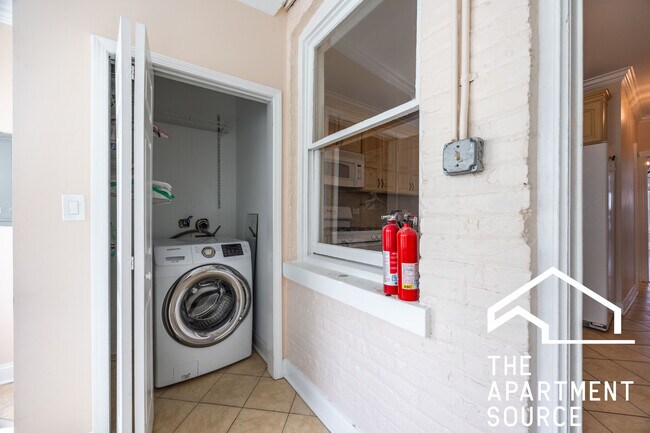 3055 N Kimball Ave unit 2, Chicago, IL 60618 - photo 5