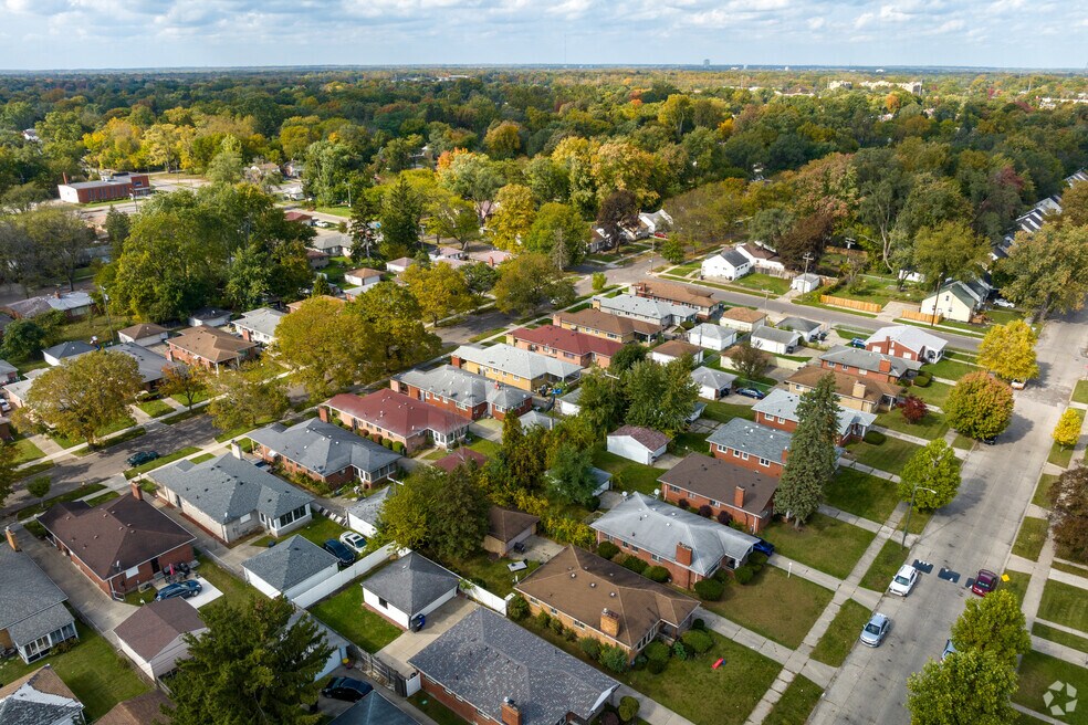 Neighborhood_EvergreenLahser_V1_112923