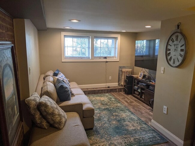 1235 Simms Place NE unit 10, Washington, DC 20002 - photo 3