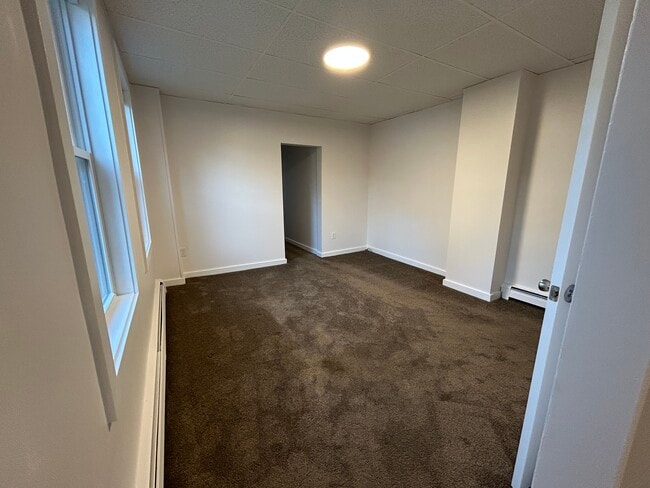 12 Everett St unit 12, Plainville, MA 02762 - photo 5