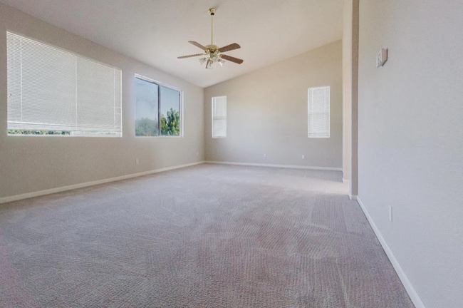 4255 E Morada Ln, Stockton, CA 95212 - photo 3