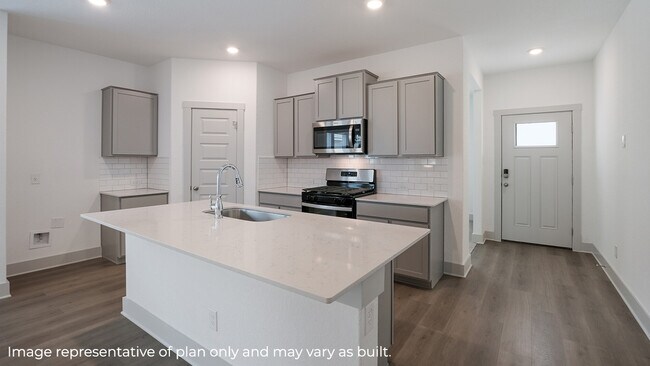 14207 Flint Path unit 36203602, San Antonio, TX 78253 - photo 3