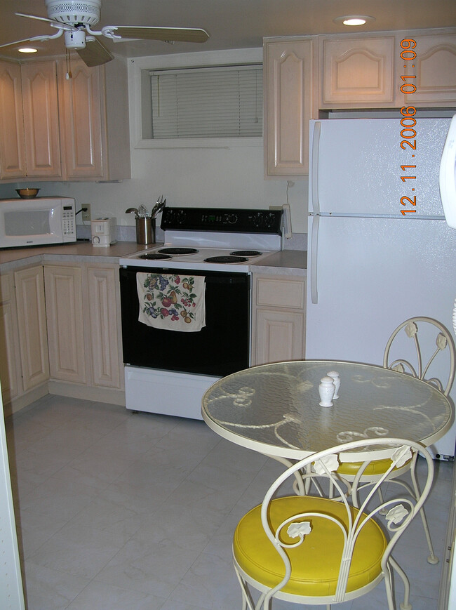 5906 Grayson St Unit C, Springfield, VA 22150