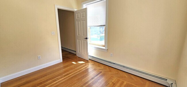 416 Pearl St unit 416 Pearl Street 4, Burlington, VT 05401 - photo 5