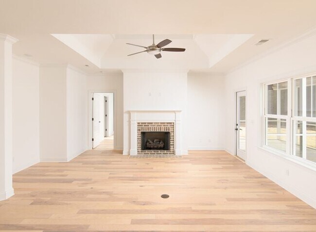 2514 Ooltewah Ringgold Rd unit 36470179, Ooltewah, TN 37363 - photo 2