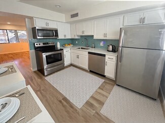 749 E Montebello Ave Unit 130, Phoenix, AZ 85014