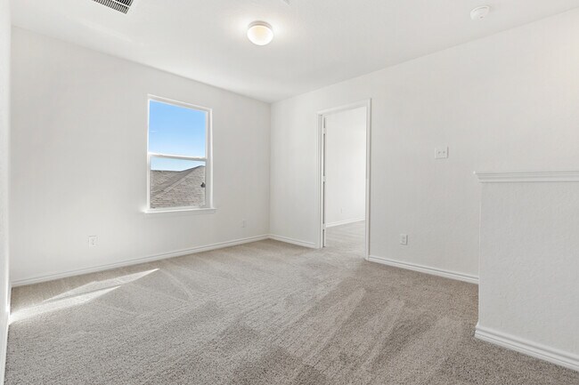 10030 Jagger Ave, San Antonio, TX 78232 - photo 3