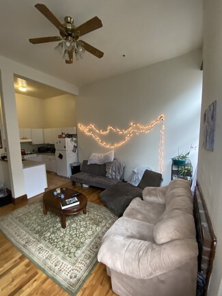 907 W Grace St Unit B, Richmond, VA 23220