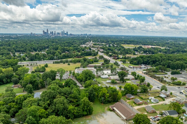 Wilson Heights locals enjoy quick interstate access and travel times to Uptown Charlotte.