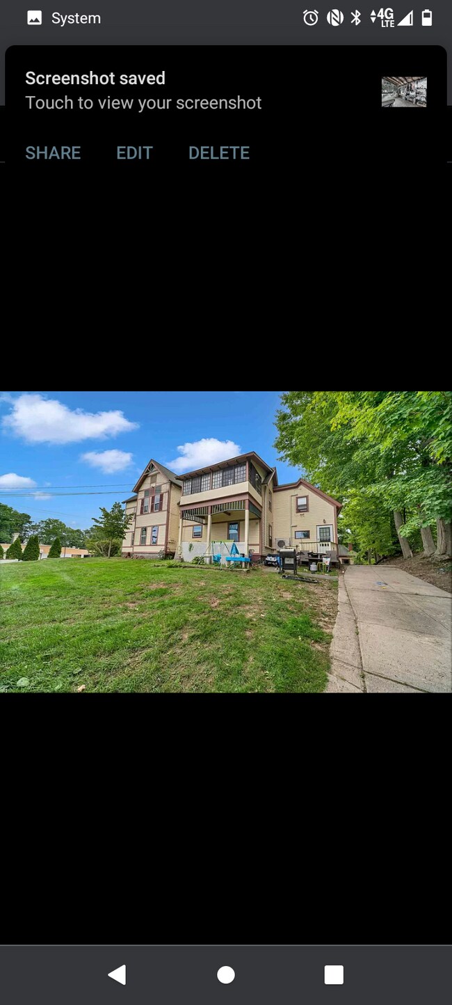 14 Crystal Ave, Derry, NH 03038