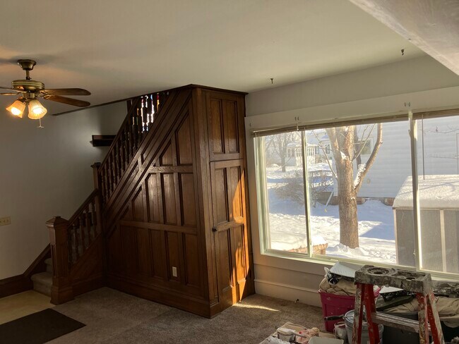 327 5th Ave unit APARTMENT 1, Baraboo, WI 53913 - photo 5