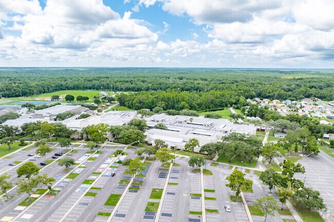 River Ridge High School has an overall Niche score of B.