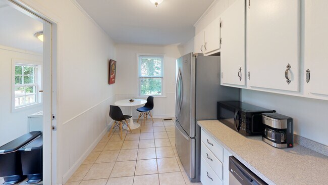 2331 Stevens Rd, Raleigh, NC 27610 - photo 2