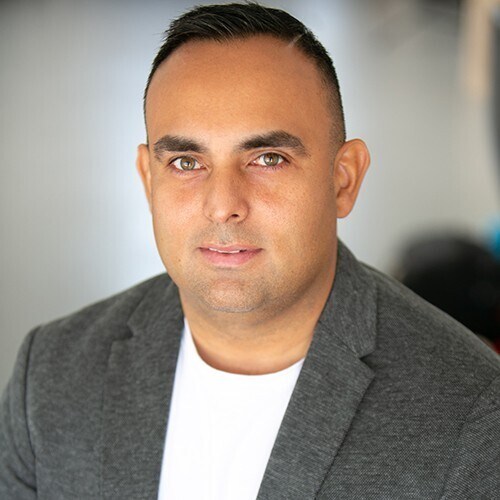 Agent Photo