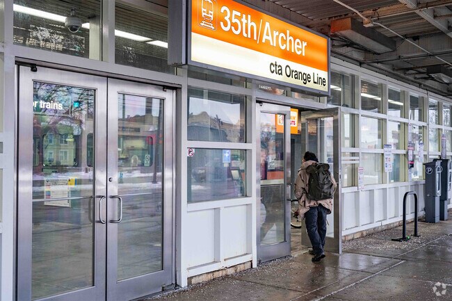 The Chicago Orange line provides rapid transit service for the McKinley Park area.